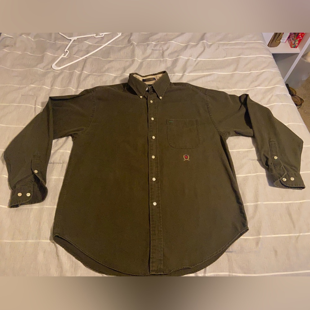 - Vintage Dark Green Tommy Hilfiger Button-down